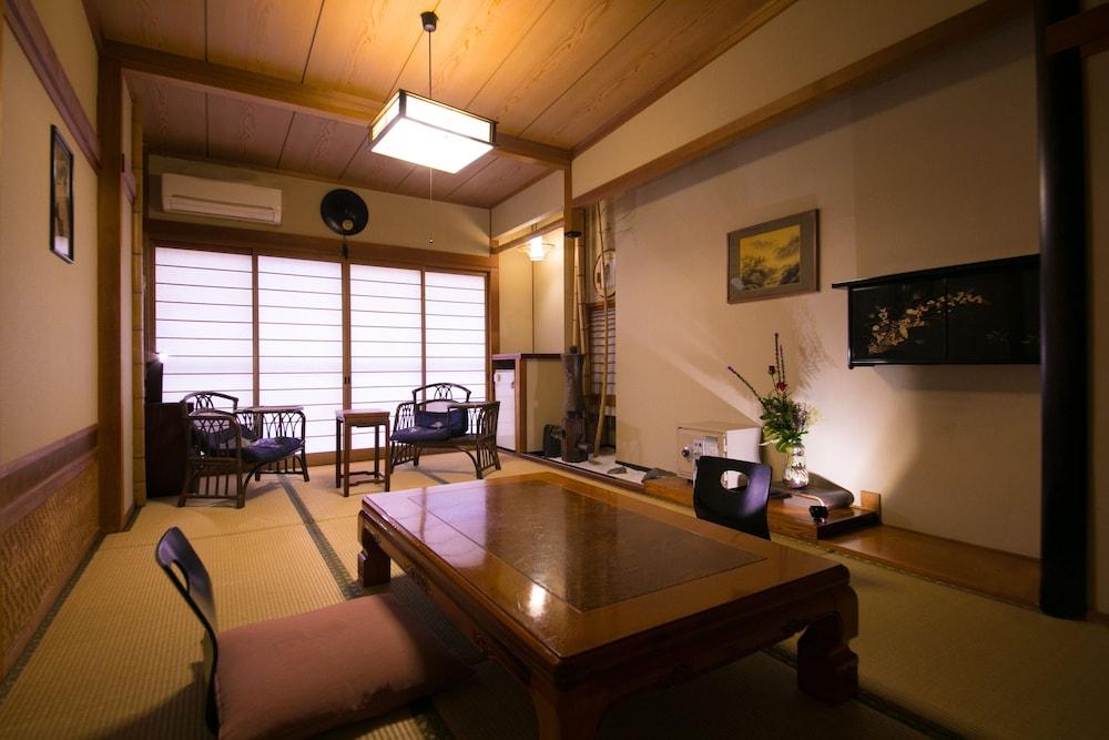 Hotel Housenkaku Beppu Kültér fotó