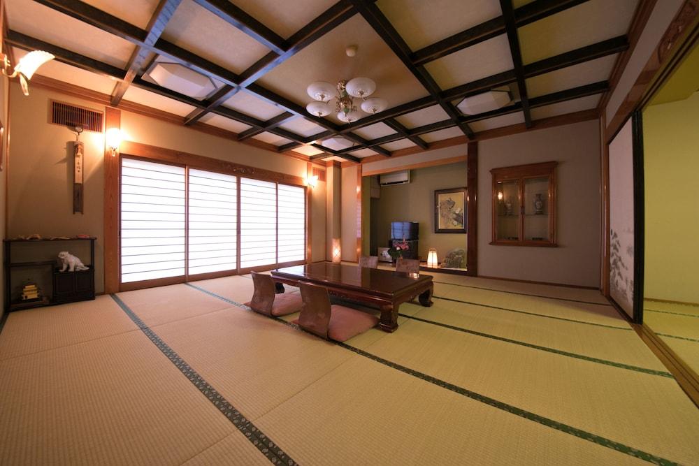 Hotel Housenkaku Beppu Kültér fotó
