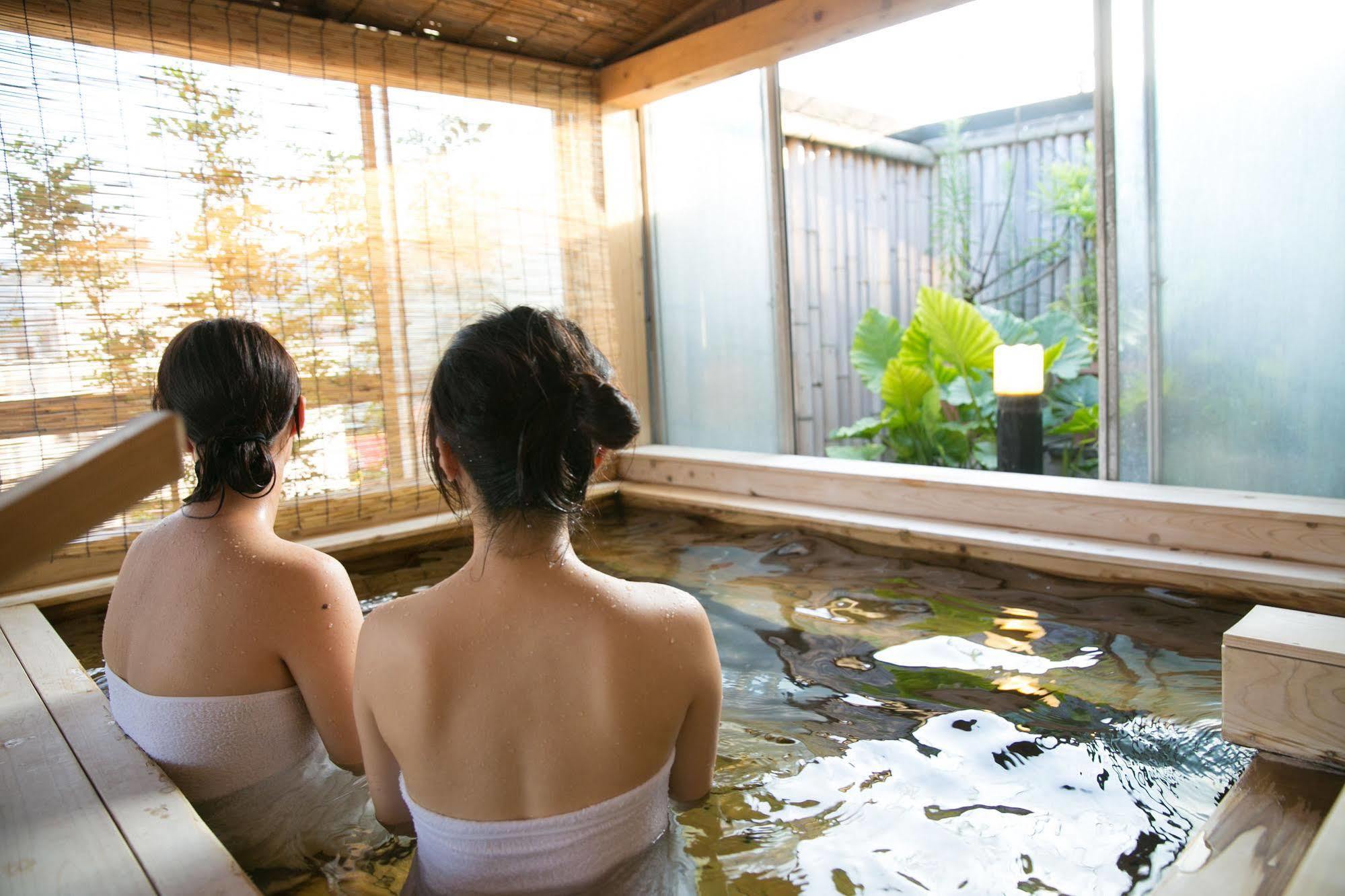 Hotel Housenkaku Beppu Kültér fotó
