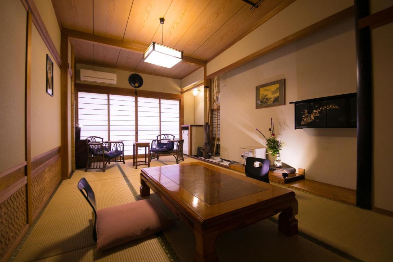 Hotel Housenkaku Beppu Kültér fotó