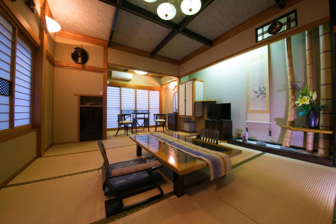 Hotel Housenkaku Beppu Kültér fotó